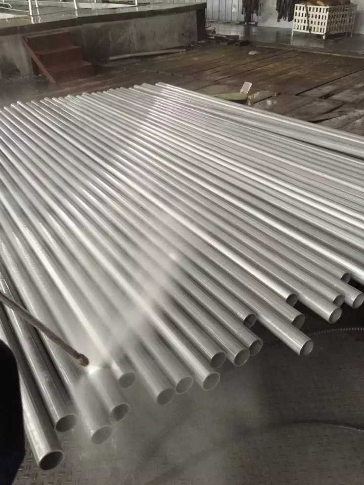 ASTM B165 Monel 400 Tubo senza saldatura completamente ricotto